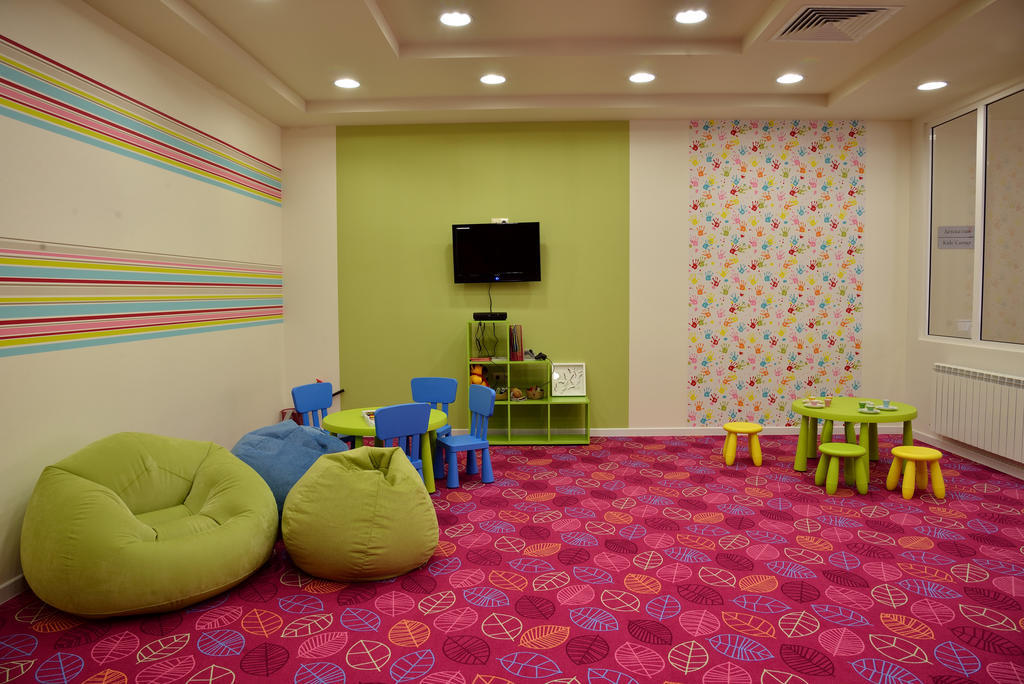 Glicinia Hotel غولدن ساندز المظهر الخارجي الصورة