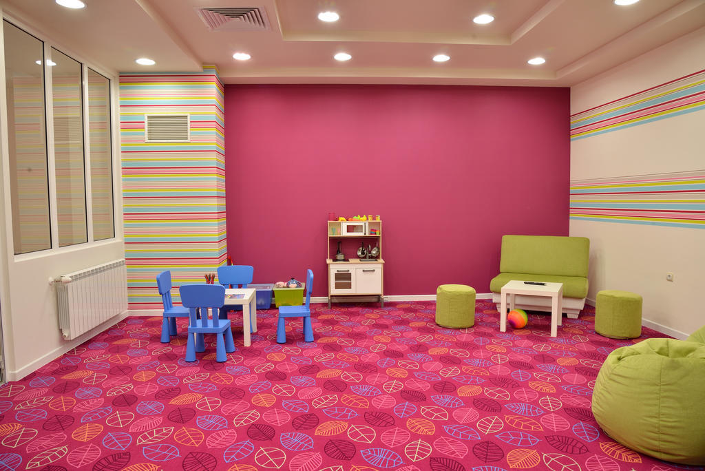 Glicinia Hotel غولدن ساندز المظهر الخارجي الصورة